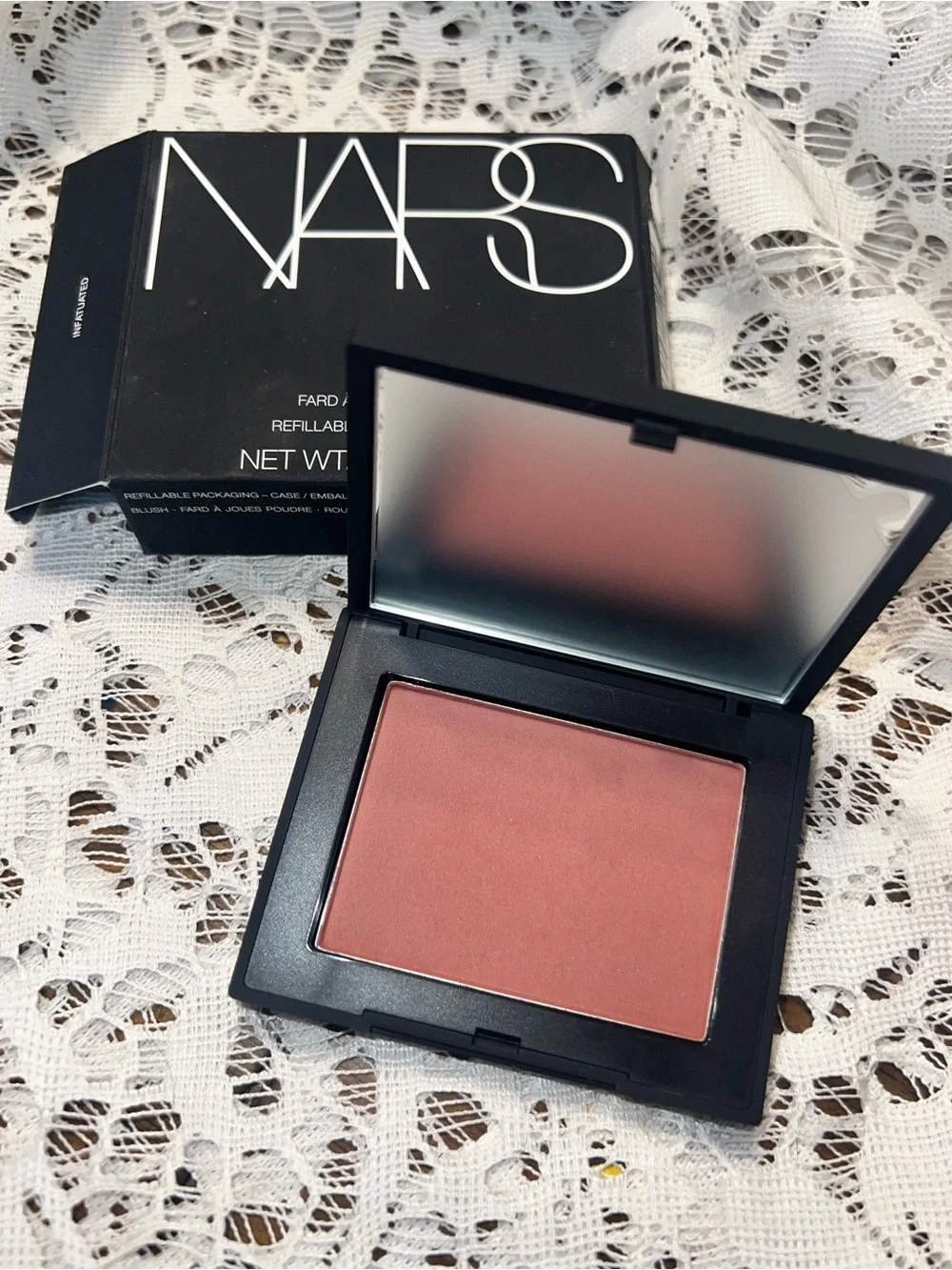 NARS blush - infatuated